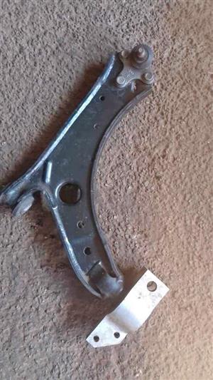 VW Golf 5 RHS control arm