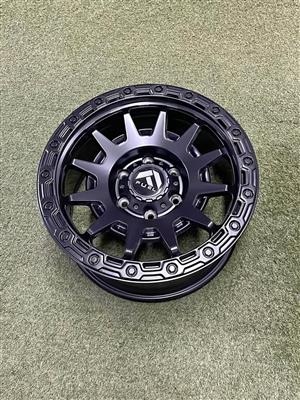17 INCH FUEL COVERT D694 (BAKKIE) DESIGN RIM SET