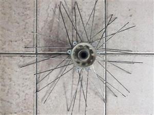 CRF 450 FRONT HUB