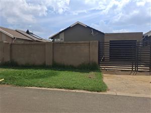 2-Bedroom House for Sale in Windmill Park Ext 28