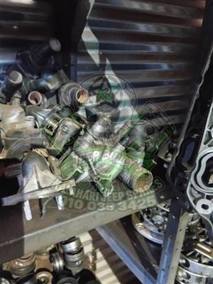 Thermostat 2.8 KJ + Housing Jeep | IN STOCK