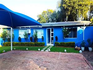 400m² Zoned Office Building For Sale in Blairgowrie, Randburg