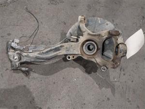 FORD RANGER MK STUB AXLE + HUB LEFT FRONT