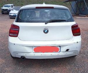 BMW 1 series breaking-down for parts 