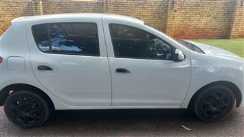 This is Renault Sandero 2016 model and it is in a very good condition.