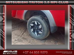 🛞 FOR SALE: Mitsubishi Triton Club Cab Wheels & Rims – Great Condition 🛞