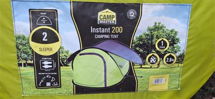 CAMP MASTER Instant 200 camping tent