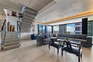 Apartment For Sale in Sea Point