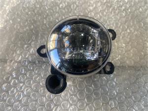 2021  VOLVO XC40 LED SPOTLIGHT LEFT SIDE FOR SALE. IN PRISTINE CONDITION