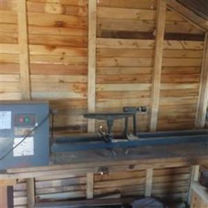 Wood Lathe 1000mm Capacity Heavy Duty Machine