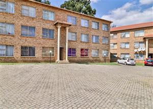 Experience comfortable and convenient living in this well-kept 2-bedroom, 1-bathroom unit.