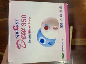 Breast pump