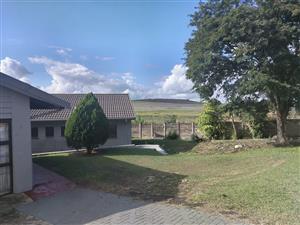 4 Bedroom house with a flat and pool