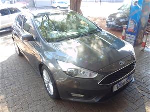 2017 FORD Focus 1.0T EcoBoost manual Grey color Petrol  93,000km 
