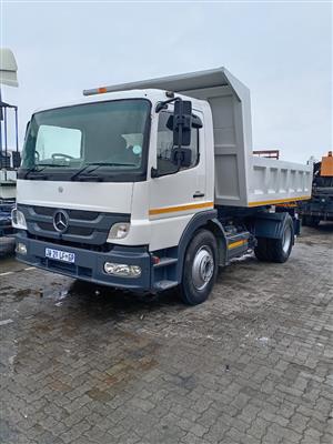 Mercedes benz 1323 6 cube dropside tipper