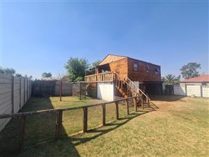 2 Bedroom House for Sale in Aston Lake