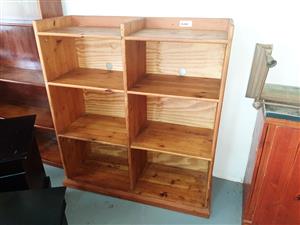 Oregon pine comparmentalised bookcase