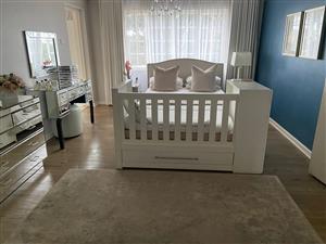 3 in one wooden cot for sale collection in Essenwood Durban 