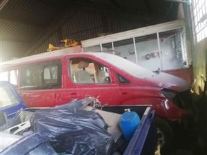 Hyundai H1 stripping
