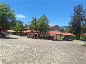 Upstairs 2 bed 2 bath unit for sale in Grand Rapids, North Riding AH