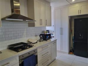 Apartment For Sale in Beacon Bay