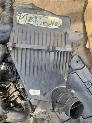 MAHINDRA KUV100 DIESEL AIR FILTER BOX