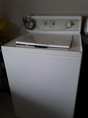 Heavy Duty Speed Queen washing Machine for sale1 