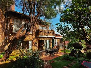 Townhouse For Sale in Mulbarton