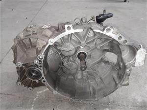 VOLVO S40 2.0L (B42) MANUAL GEARBOX FOR SALE 