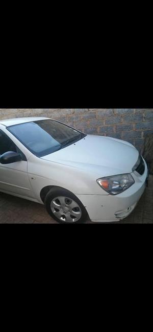 Kia cerato 2005 