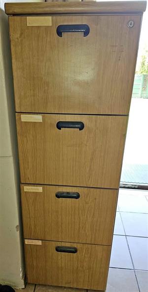 Wooden filling cabinet