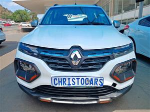 2022 model Renault kwid Climber hatchback manual Transmission petrol 1.0 engine capacity mileage 38000km