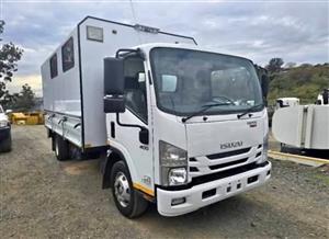 2024 NPR400 people carrier for sale