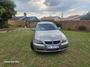 BMW 320i E90 Excellent Condition 