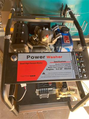 1000L High Pressure Washer Trailer Horizontal Unit Diesel Engine