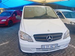 2013 Mercedes Benz Vito 122 CDI Shuttle Bus