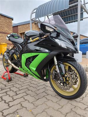 Kawasaki ZX10-R
