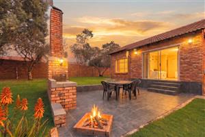 Townhouse For Sale in Radiokop