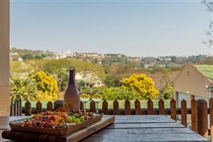 The Perfect Trifecta! Stylish, Secure & Convenient 3-Bed Simplex in Sherwood.