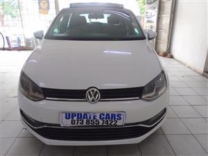 2017 VW Polo TSI 1.2 SUNROOF, White Color Manual, Sparekey 76000km 