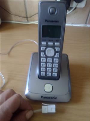 KX-TG2711 Cordless Digital Panasonic Phone