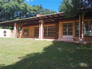 House For Sale in Bryanston