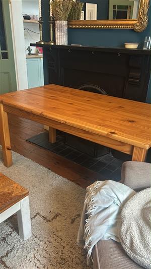 Oregon pine 6 seater table