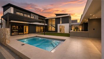 House For Sale in Midstream Heights