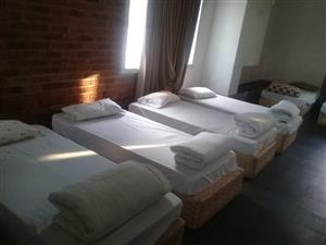 	 Unwind Tonight at Accoustix Backpackers