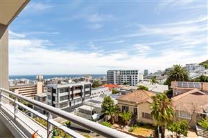 Apartment For Sale in Sea Point