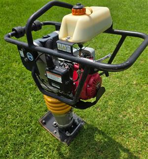 Honda 4 stroke Vibrating Rammer
