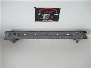 Fiat 500L rear bumper stiffener