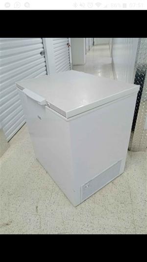 White kic fridge 224l r2000 