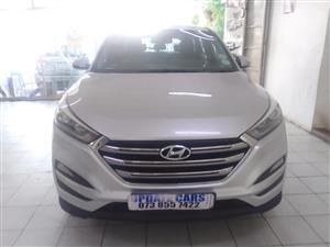 2016 HYUNDAI TUCSON 2.0 ( Petrol )  93 000km SILVER  AUTOMATIC  FULL SERVICE HISTORY